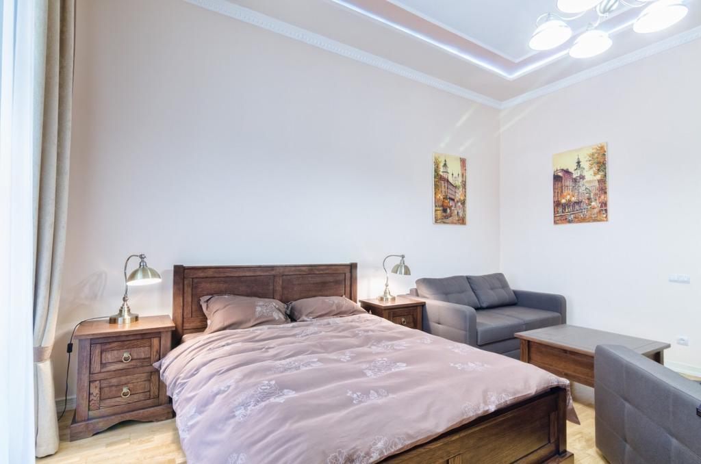 Apartment Grebinky 9 Лвив Екстериор снимка